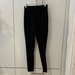 Elie Tahari Black Leggings